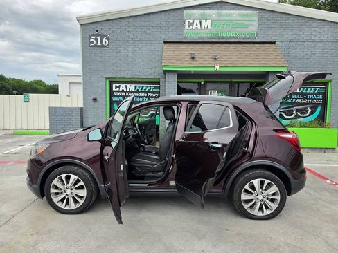 Used 2018 Buick Encore Preferred FWD image 32