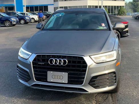 Used 2016 Audi Q3 2.0T Prestige w/ Prestige Package image 3