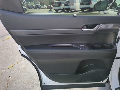 Used 2024 Hyundai Palisade Limited AWD/4WD image 29
