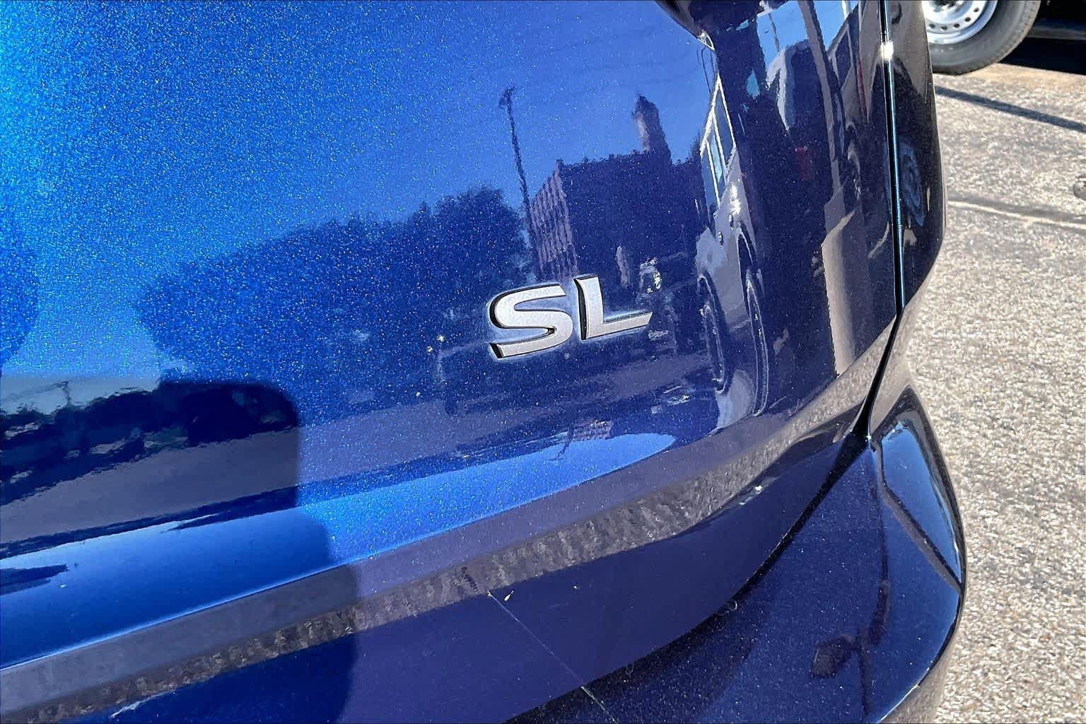 Used 2026 Nissan Rogue SL FWD image 29