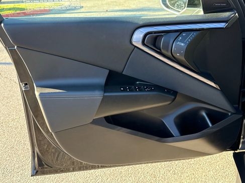 Used 2025 BMW X3 xDrive30i w/ Convenience Package image 21