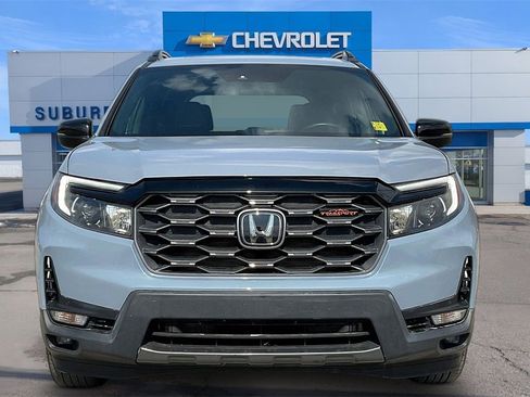 Used 2022 Honda Passport TrailSport image 3