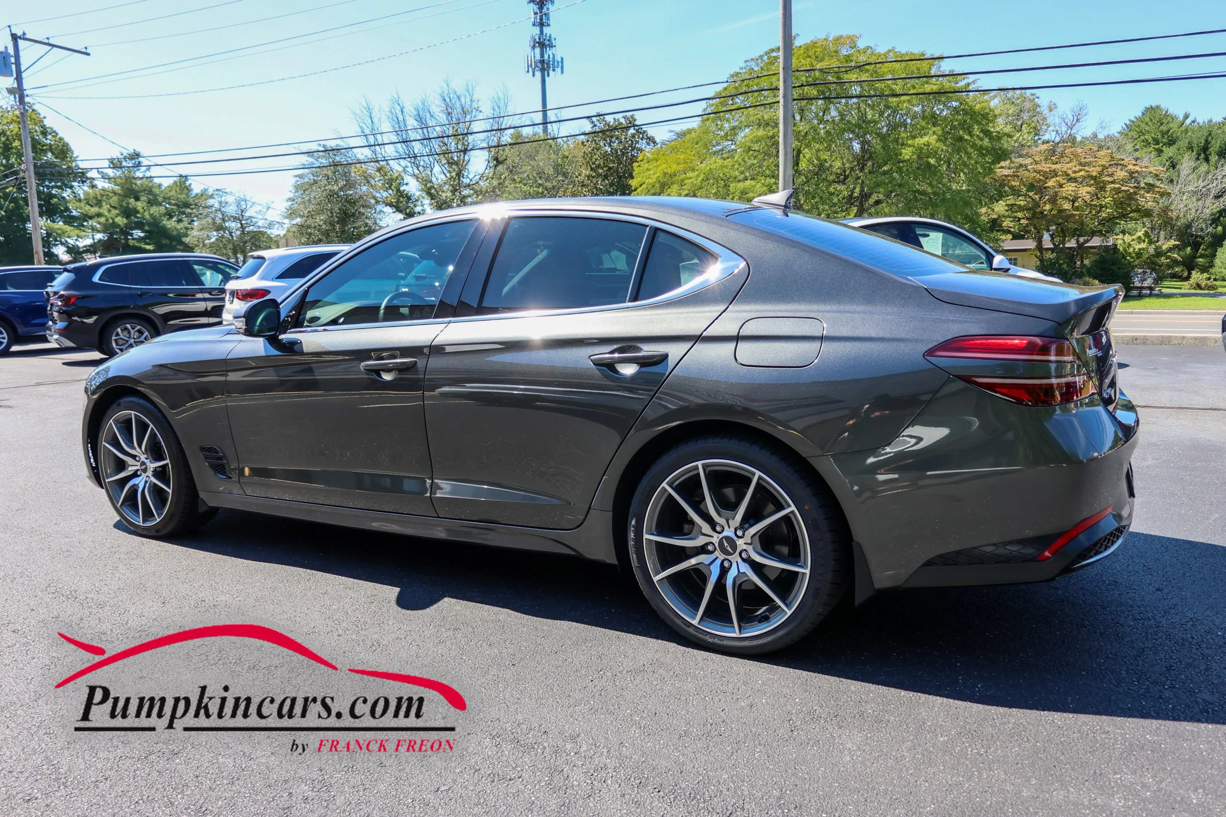 Used 2023 Genesis G70 2.0T RWD image 4