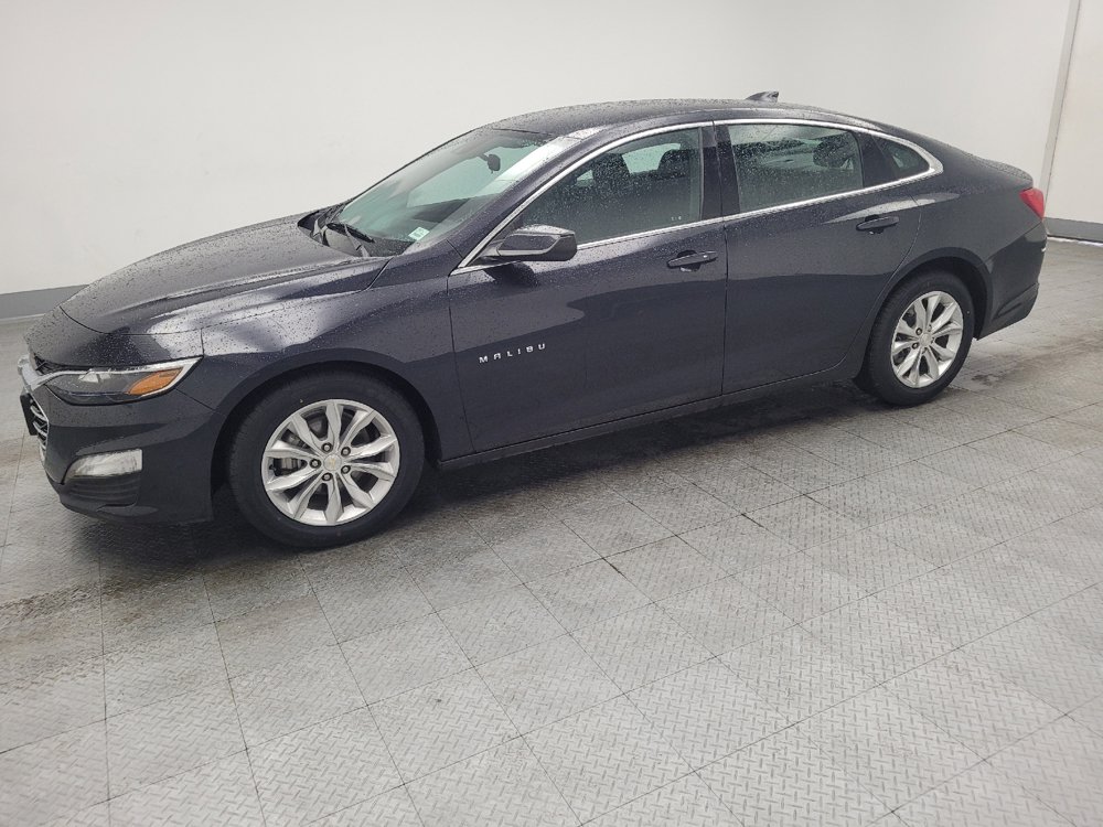 Used 2023 Chevrolet Malibu LT FWD image 2