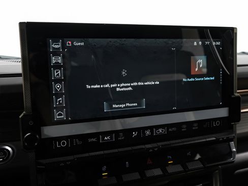 Used 2025 GMC Hummer EV 2X w/ LPO, Sport Package AWD/4WD image 35