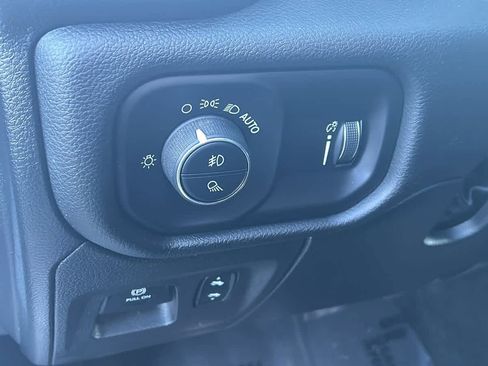 Used 2023 RAM 1500 Big Horn image 18