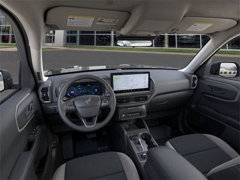 Used 2025 Ford Bronco Sport Big Bend image 9