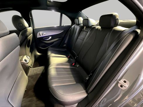 Used 2021 Mercedes-Benz E 350 4MATIC Sedan image 21