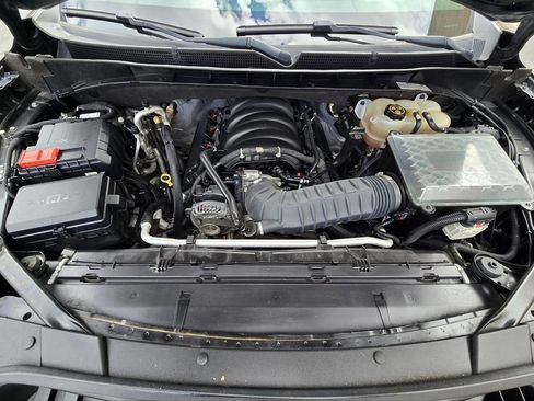 Used 2021 GMC Yukon Denali w/ Denali Premium Package image 13