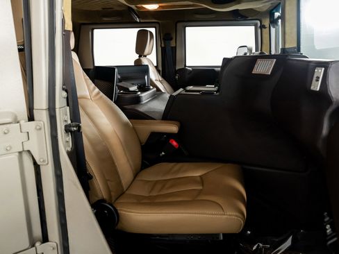 Used 2003 HUMMER H1 4-Door Wagon image 35