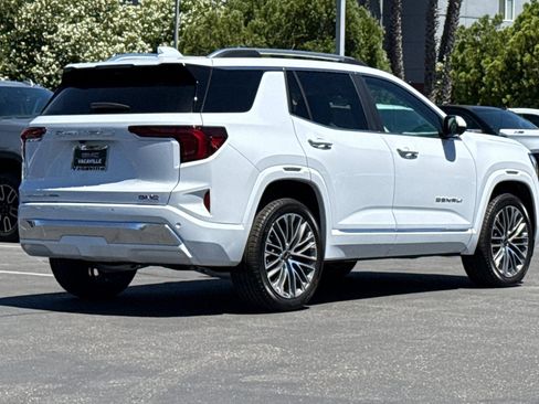 New 2026 GMC Terrain Denali w/ LPO, Floor Liner Package AWD/4WD image 5