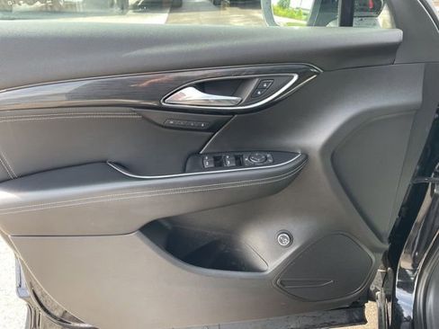 Used 2023 Buick Envision Essence FWD image 25