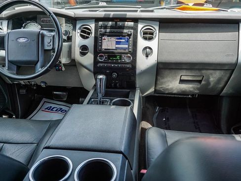 Used 2013 Ford Expedition EL Limited RWD image 14