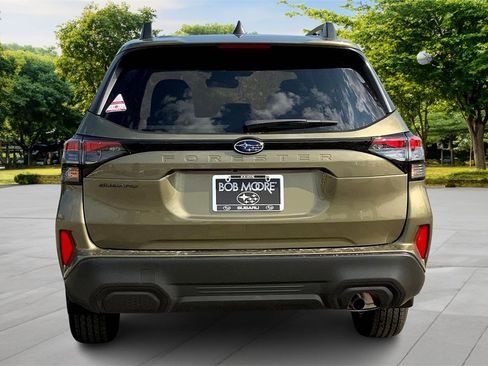 New 2025 Subaru Forester Premium image 4