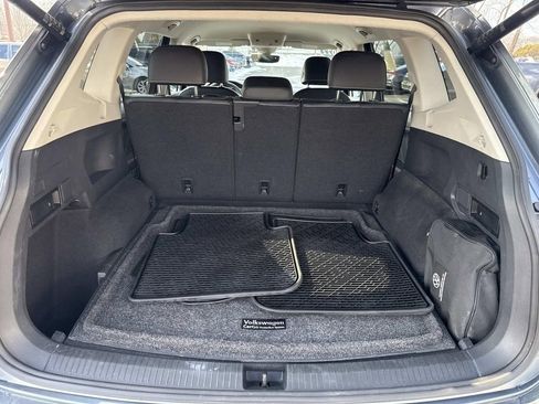 Used 2022 Volkswagen Tiguan SE image 7