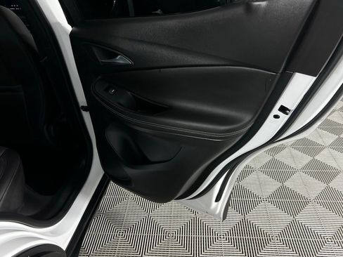 Used 2025 Buick Encore GX Preferred image 31