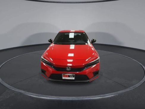 Used 2023 Honda Civic Sport image 3