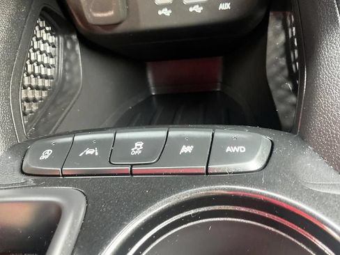 Used 2023 Chevrolet TrailBlazer LT w/ Convenience Package AWD/4WD image 24