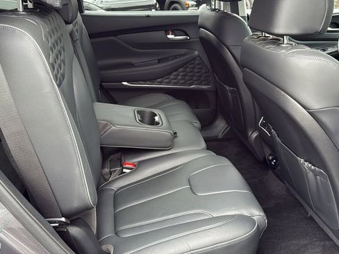 Used 2022 Hyundai Santa Fe Limited image 32