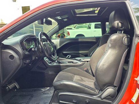 Used 2020 Dodge Challenger GT w/ Plus Package RWD image 11