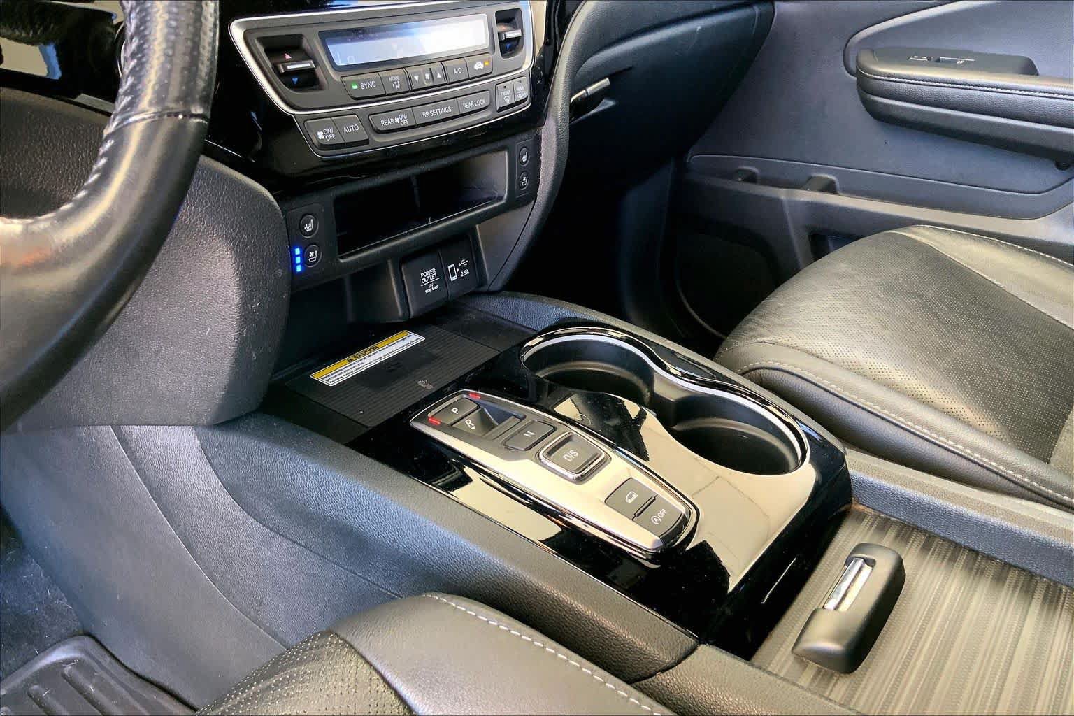 Used 2023 Honda Passport Elite image 17