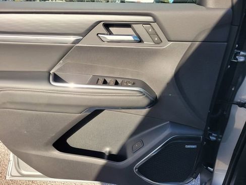 New 2026 GMC Acadia Elevation w/ Black Edition image 22