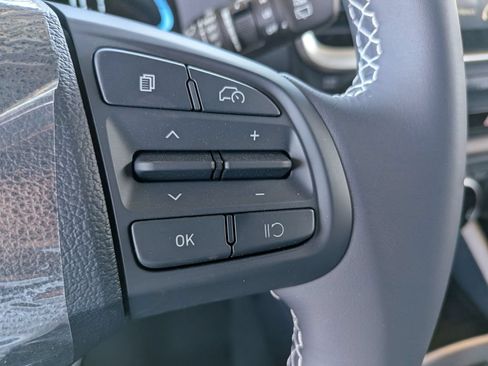 New 2026 Hyundai Venue SEL FWD image 18