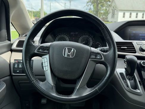 Used 2017 Honda Odyssey EX-L image 13