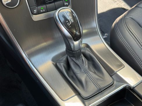 Used 2014 Volvo XC60 3.2 FWD image 29