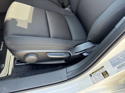 New 2026 MAZDA MAZDA3 s FWD image 16