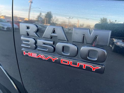 Used 2015 RAM 3500 Laramie w/ Black Appearance Group AWD/4WD image 3