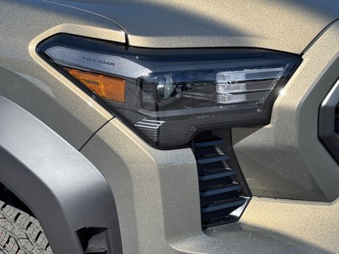 New 2026 Toyota Tacoma TRD Off-Road image 29
