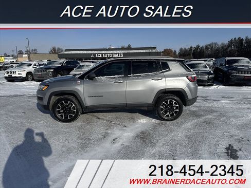 Used 2020 Jeep Compass Trailhawk image 5