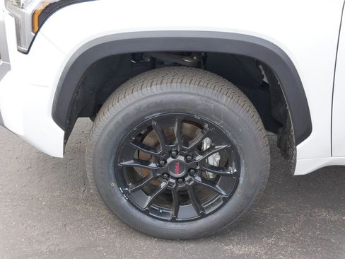 Used 2023 Toyota Tundra Limited w/ TRD Off-Road Package AWD/4WD image 8