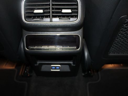 Used 2024 Mercedes-Benz GLS 450 4MATIC image 30