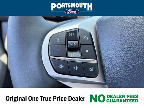 New 2025 Ford Explorer Active w/ Active Comfort Package image 24