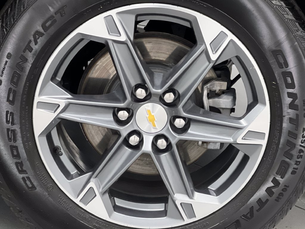 Used 2025 Chevrolet Blazer LT FWD image 70