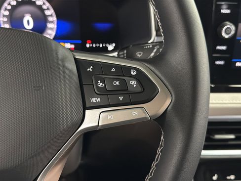 New 2026 Volkswagen Taos SE AWD/4WD image 23