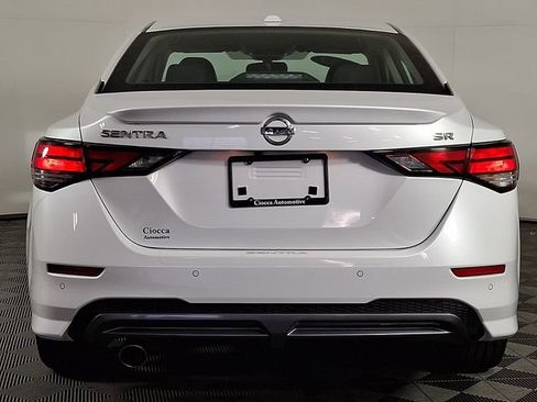 Used 2023 Nissan Sentra SR w/ SR Premium Package FWD image 8