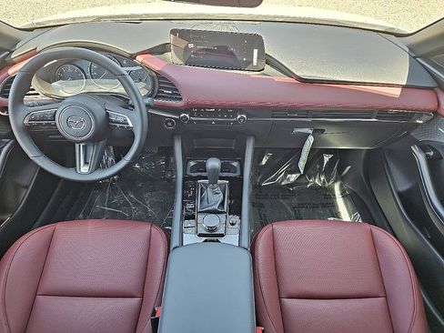 New 2026 MAZDA MAZDA3 Hatchback w/Premium Plus Pkg AWD/4WD image 21