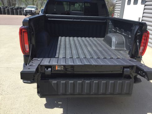 New 2026 GMC Sierra 1500 Denali Ultimate AWD/4WD image 5