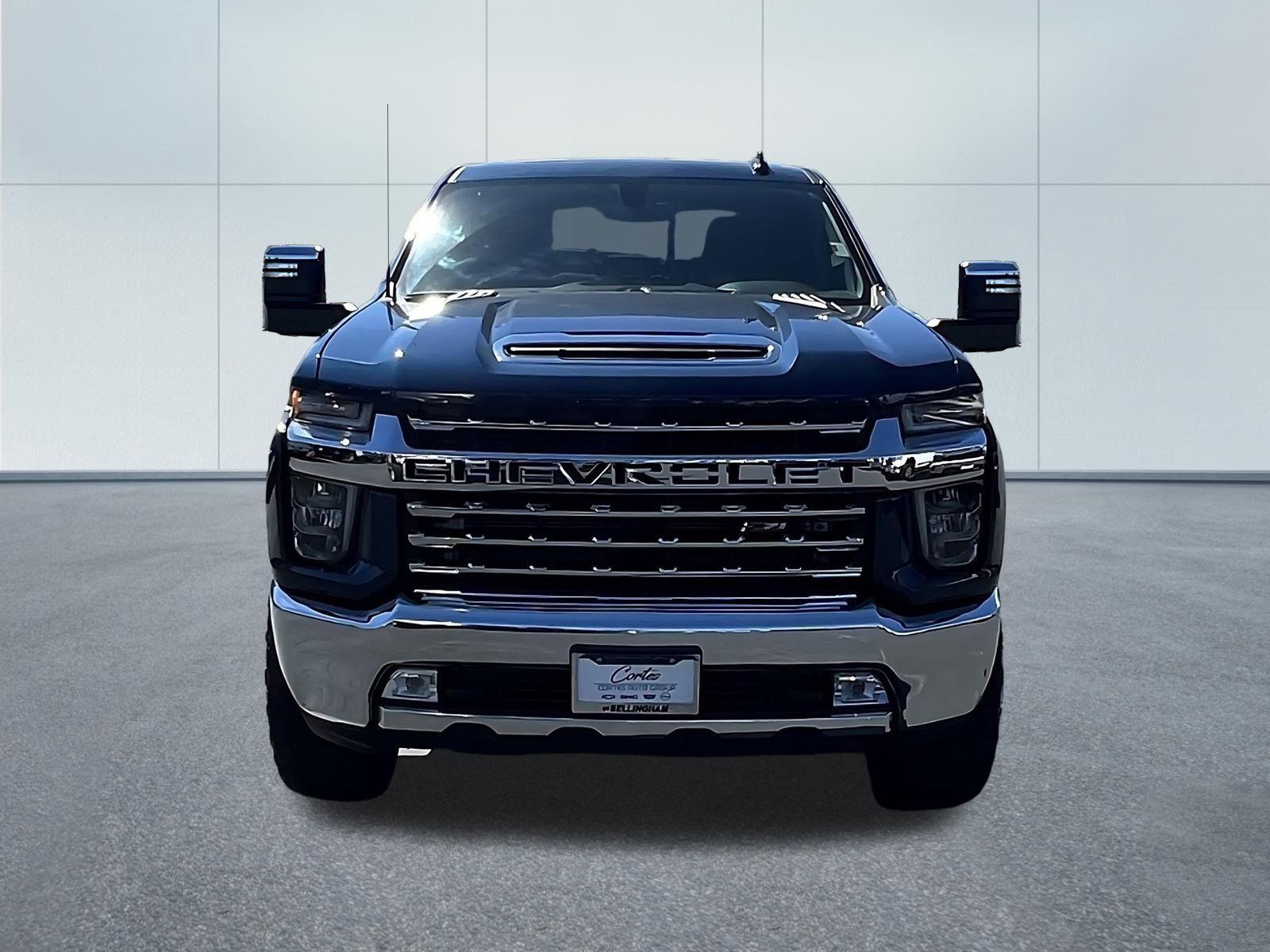 Used 2022 Chevrolet Silverado 3500 LTZ w/ LTZ Convenience Package AWD/4WD image 2