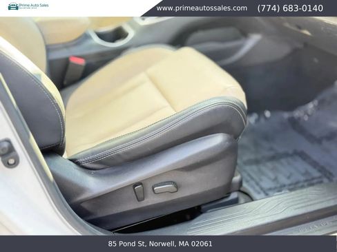 Used 2020 Subaru Outback Limited AWD/4WD image 15