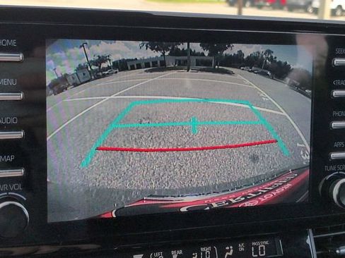 Certified 2024 Toyota Sienna XSE FWD image 21