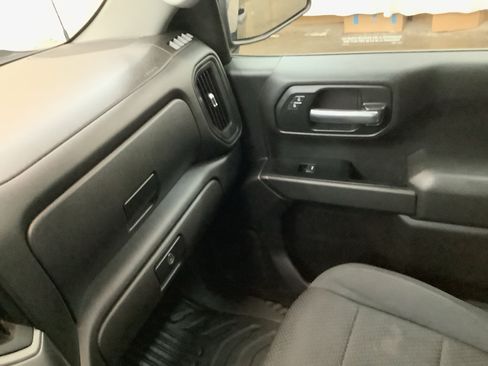 Used 2019 GMC Sierra 1500 4x4 Crew Cab w/ Convenience Package image 20
