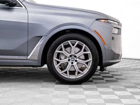 Certified 2023 BMW X7 xDrive40i w/ Premium Package image 38