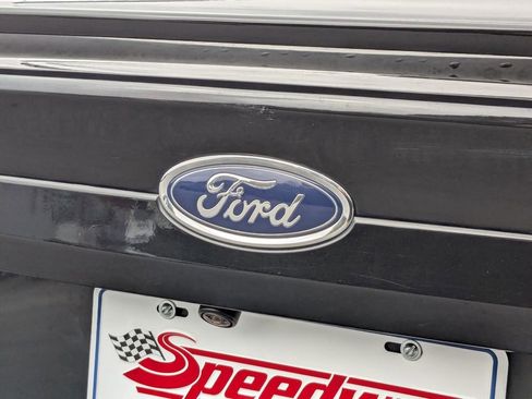 Certified 2019 Ford Fusion SE w/ Equipment Group 151A image 6