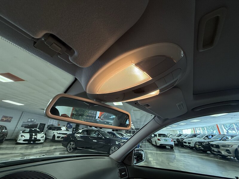 Used 2003 Mercedes-Benz E 500 Sedan w/ X2 Opt Pkg image 32
