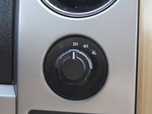 Used 2011 Ford F150 Lariat w/ Lariat Plus Pkg AWD/4WD image 35