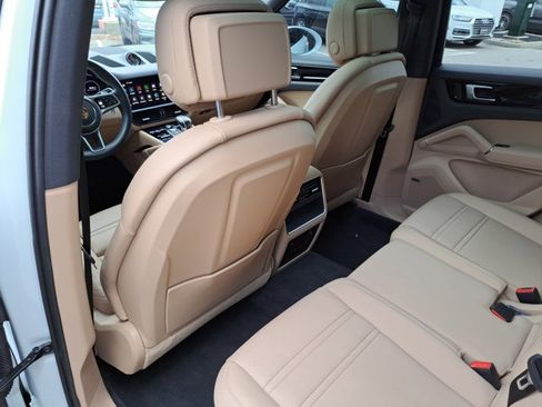 Certified 2022 Porsche Cayenne image 20